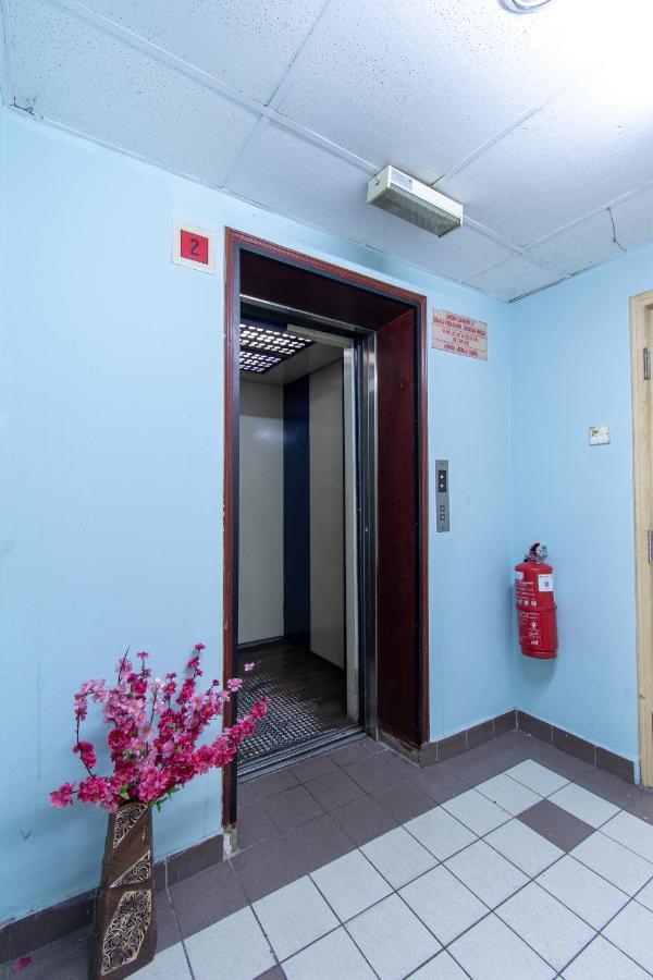 Travel Hub Guesthouse Kuala Lumpur Dış mekan fotoğraf