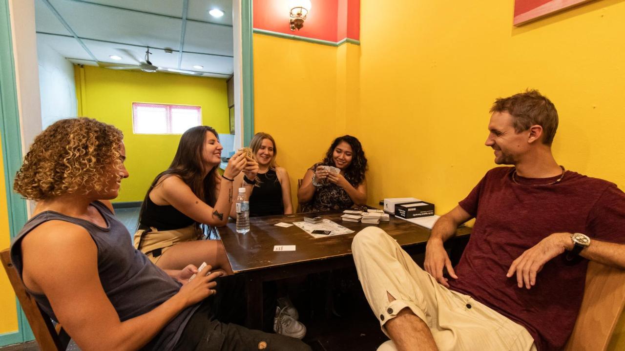 Travel Hub Guesthouse Kuala Lumpur Dış mekan fotoğraf