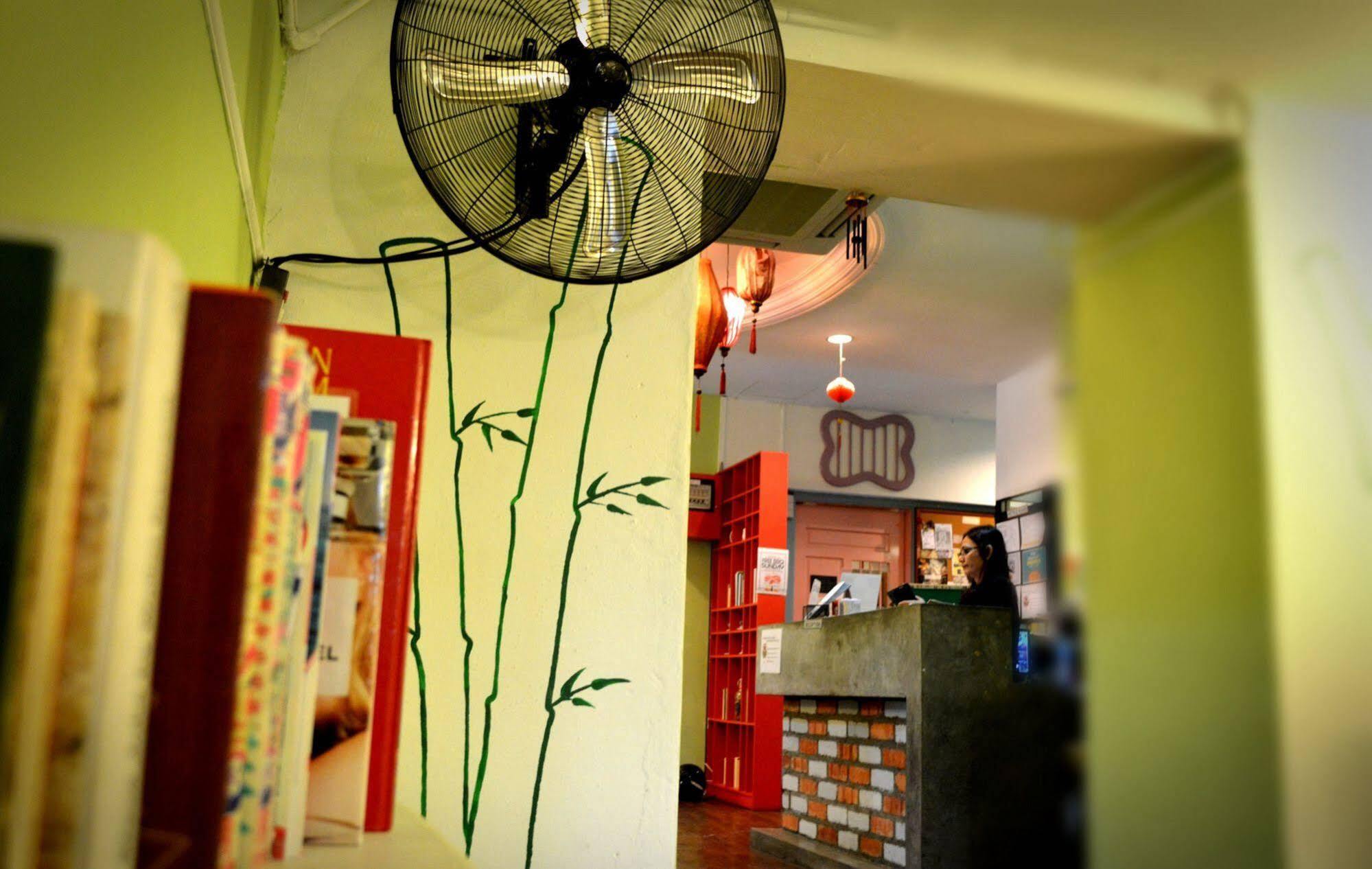 Travel Hub Guesthouse Kuala Lumpur Dış mekan fotoğraf
